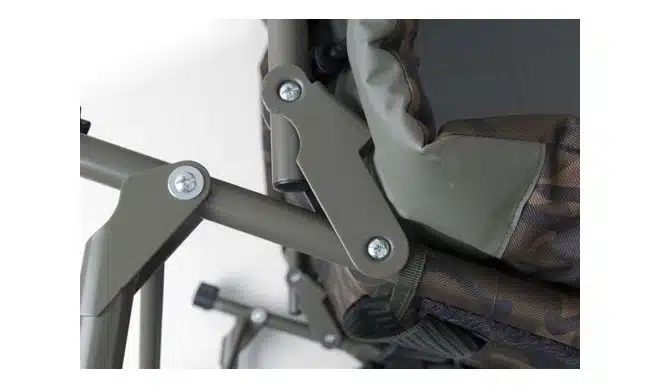 Fox R3 Camo Bedchair