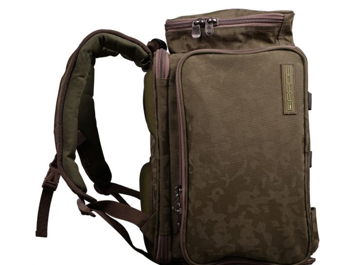 Grade Compact Backpack (37x43x25cm)
