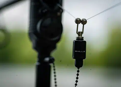 Skills Bite Indicator Dumbell Hanger
