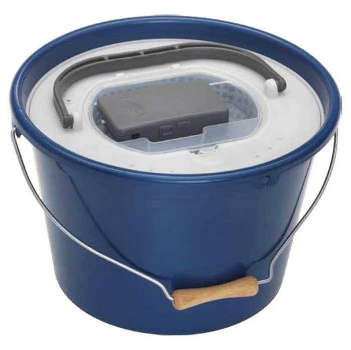 Plastilys Aasketel 18L + pomp